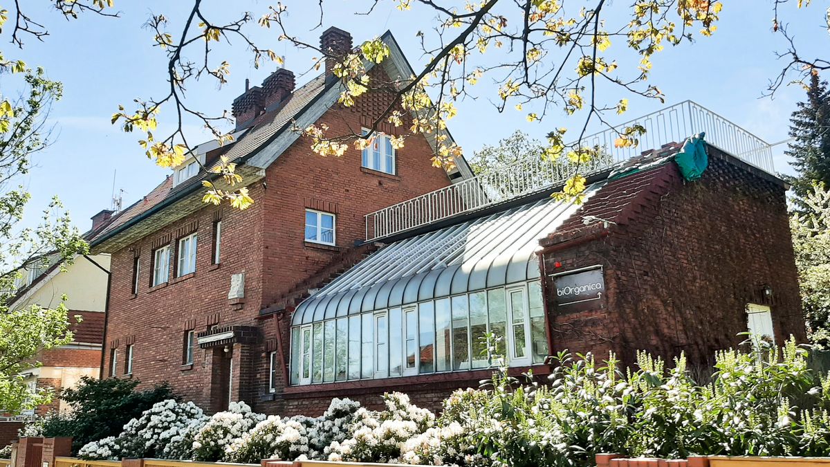 Procházky po nejslavnějších vilách v Praze. Od Podbaby po Barrandov